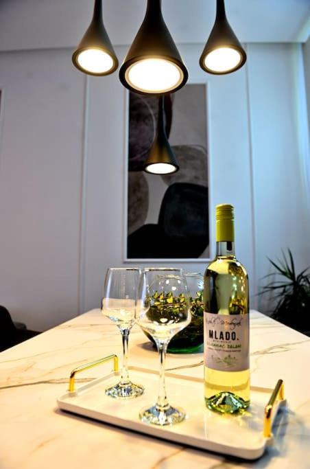 Nino Luxury Apartment 萨格勒布 外观 照片
